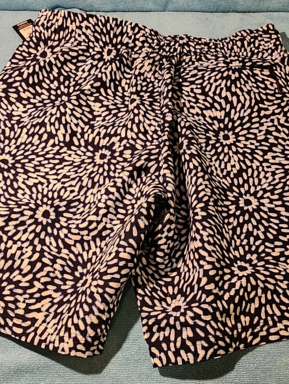 Roundtree & Yorke Navy and White Floral Swim Trunks
